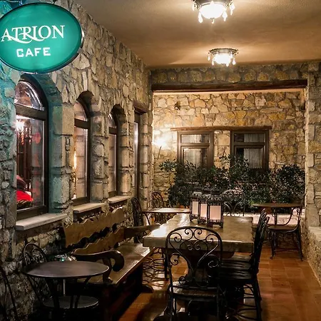 Hotel Atrion Highland