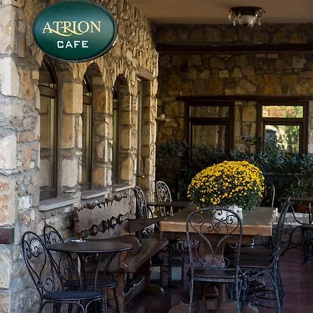 Hotel Atrion Highland