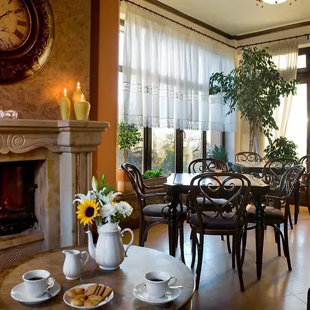 Hotell Atrion Highland Elatochori